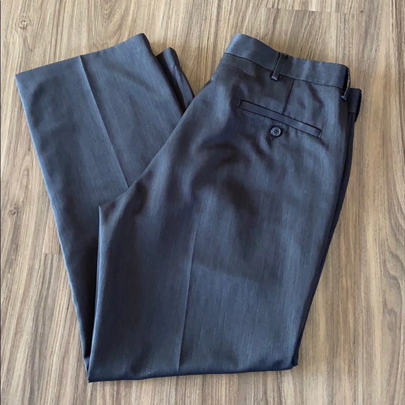 Haggar polyester dress slacks 34 x 29 - Picture 1 of 10